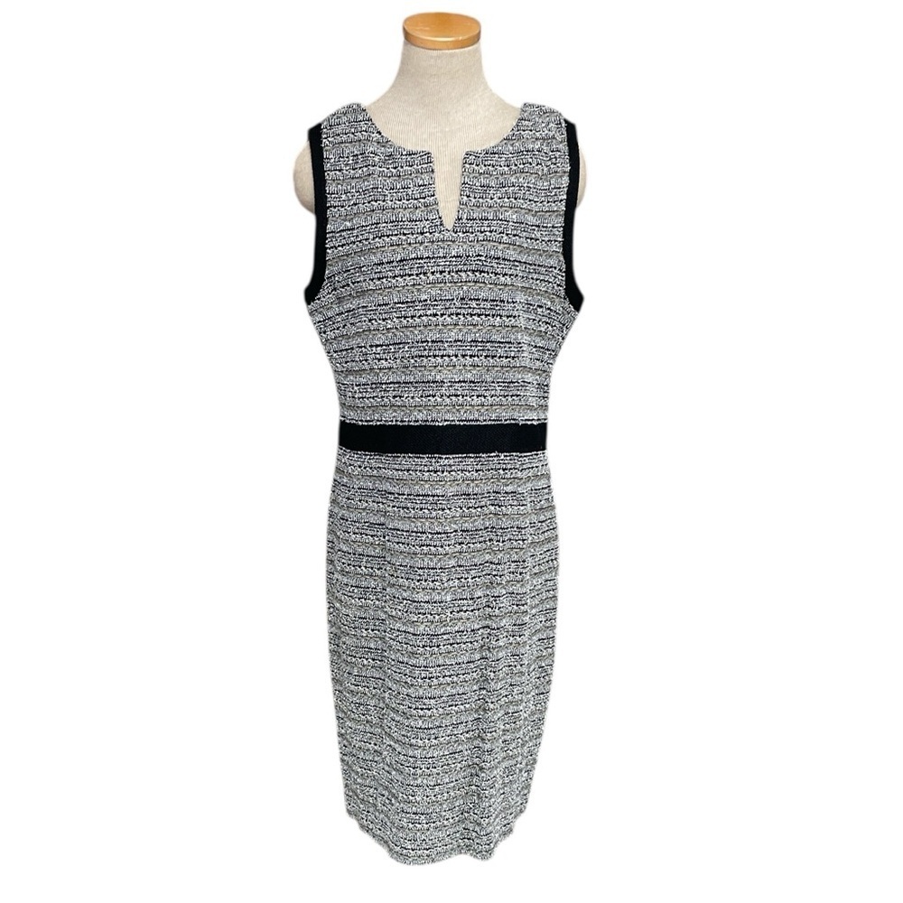 St. John Dress Black White Tan Textured Boucle Knit Sleeveless Midi Size 12